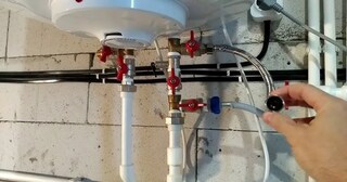 Установка накопительного водонагревателя в Сибае в октябре